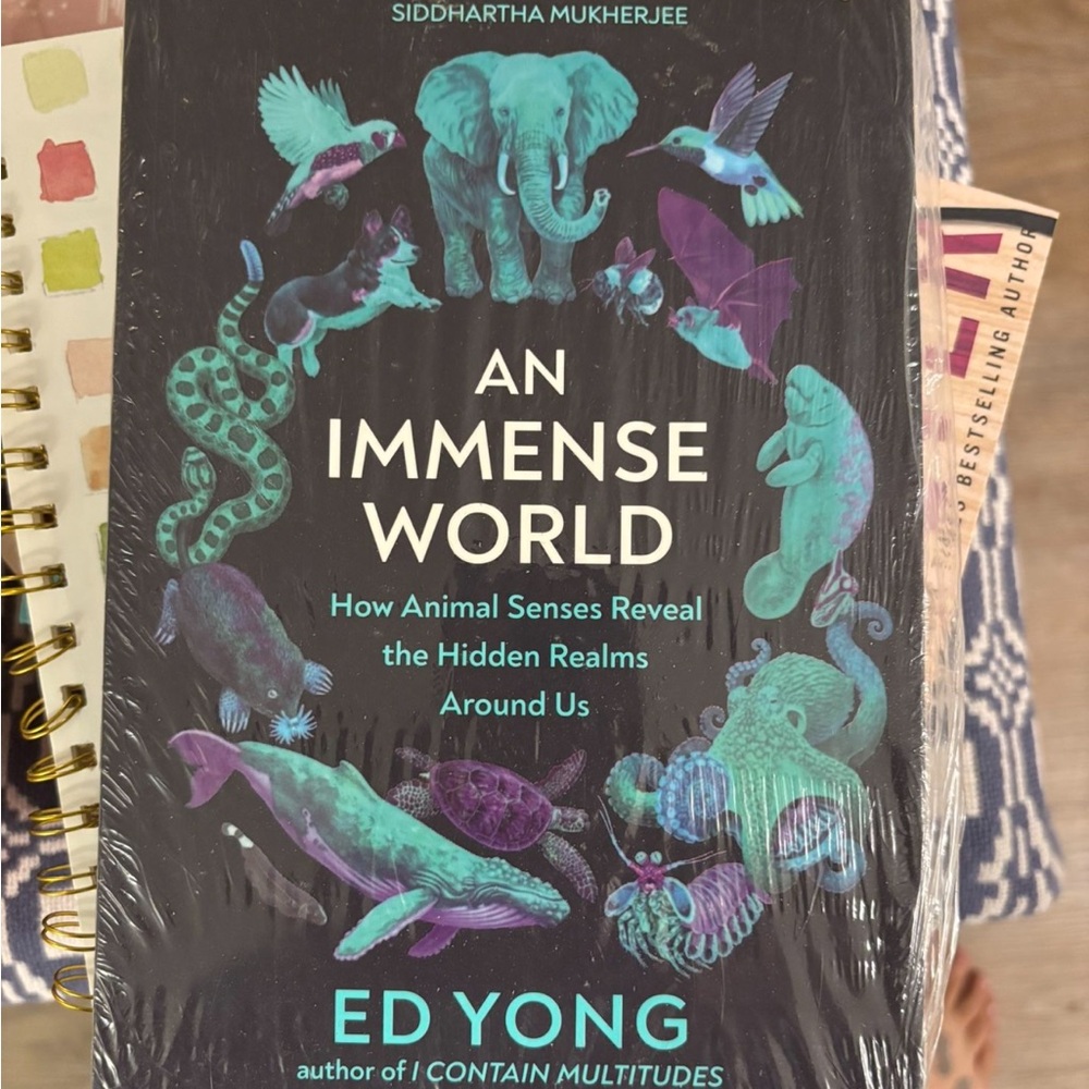 An Immense World Book by Ed Yong